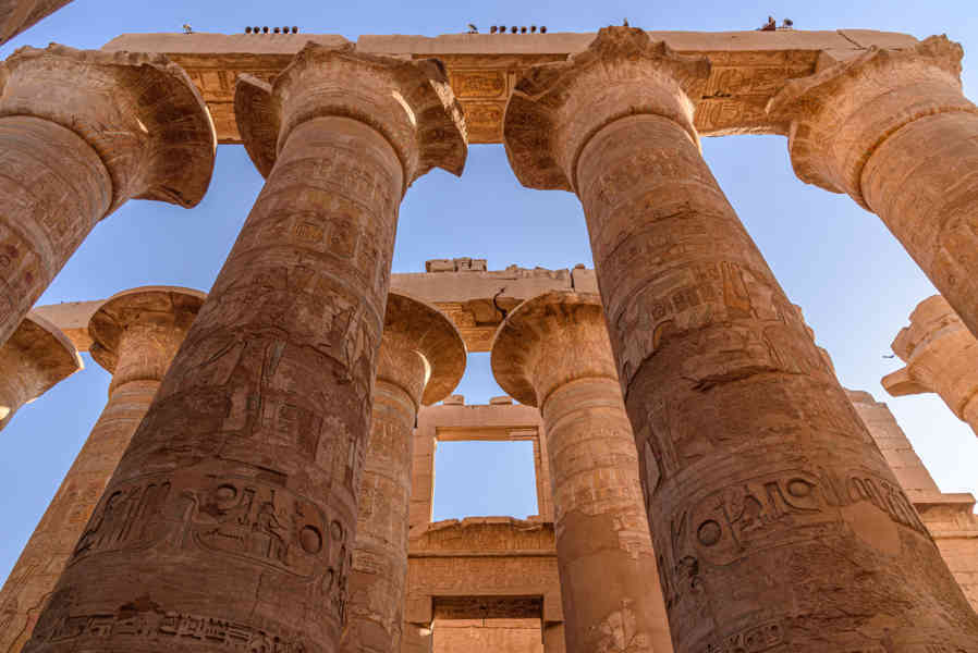 Egipto 057 - Luxor - Templo de Karnak - Sala Hipóstila.jpg